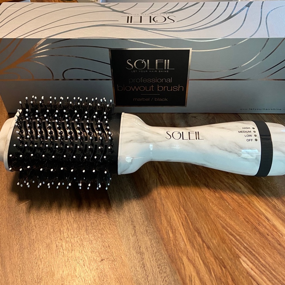 SOLEIL Professional blowout brush